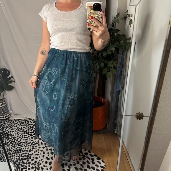 R&M Richards Dresses & Skirts - Vintage Floral A-Line Maxi Skirt Blue Retro 90s Hippie